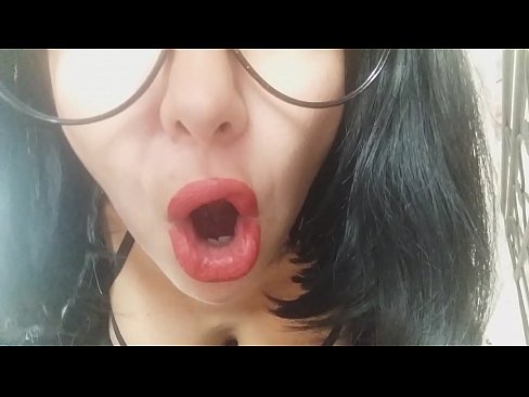 ❤️ Sayang, ibu tirimu tidak mengizinkanmu pergi ke sekolah hari ini... Aku sangat membutuhkanmu... Porno di id.doujin-sexy.ru